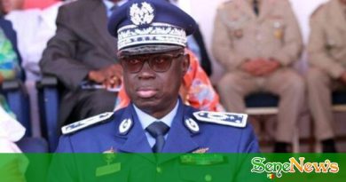 Commentaires sur Remaniement à la Police : ces commissaires qui vont sauter par Pape yoro Gueye