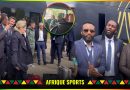 El-Hadji Diouf met Laurent Blanc à l’école devant Didier Drogba et les légendes