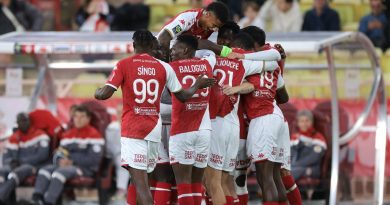 Monaco arrache une victoire précieuse face à Lille et retarde le titre du PSG