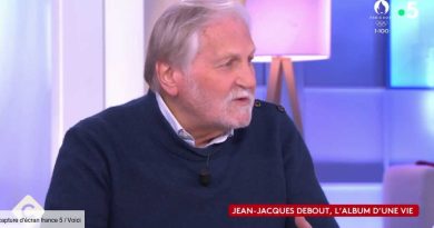 « Il fallait que chacun ait sa chambre » : Jean-Jacques Debout fait de surprenantes confidences sur sa vie avec Chantal Goya (ZAPTV)