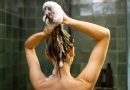 La bonne fréquence à laquelle vous devriez laver vos cheveux, selon un dermatologue