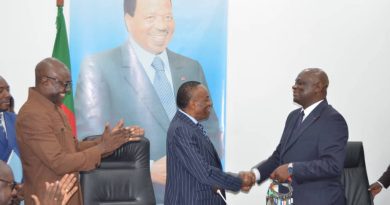 Remise officielle du Centre de développement de l’université numérique de l’Université de Yaoundé I